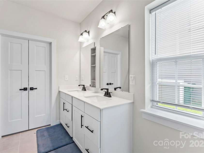 1013 Augustus Beamon Drive, Indian Trail, NC 28079.  MLS# CAR4277079, YatesRealty ID 28159. 