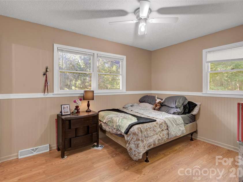 7065 Fieldcrest Lane, Denver, NC 28037.  MLS# CAR4365265, YatesRealty ID 28159. Second bedroom 
