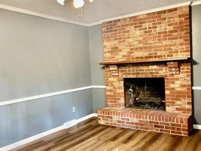 7065 Fieldcrest Lane, Denver, NC 28037.  MLS# CAR4425740, YatesRealty ID 28159. 