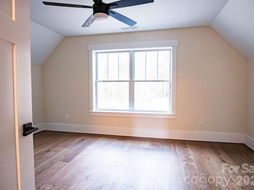 10 McMurray Lane, Black Mountain, NC 28711.  MLS# CAR4333892, YatesRealty ID 2816. Bed 2