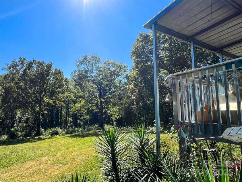 608 Crowders Creek Road, Gastonia, NC 28052.  MLS# CAR4309911, YatesRealty ID 2816. 