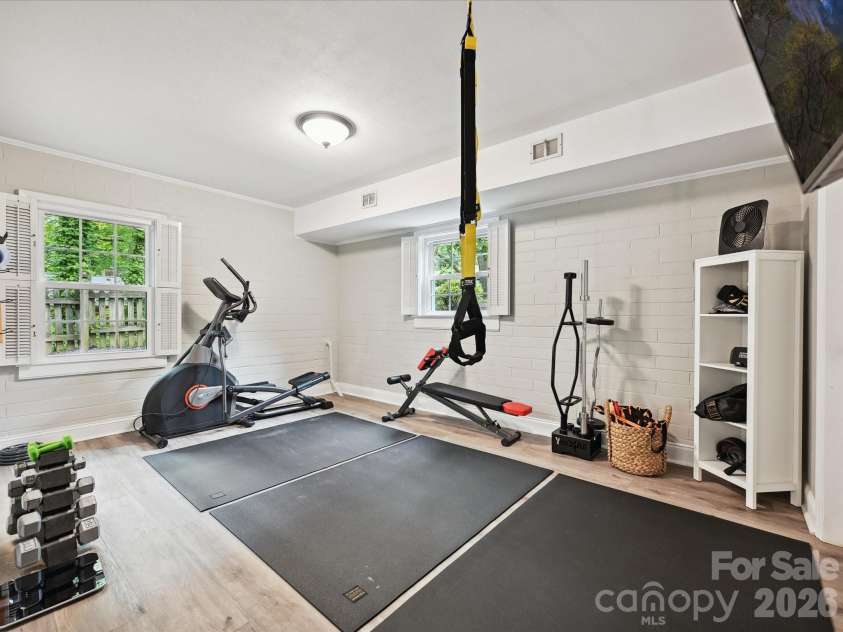 327 Whitestone Road, Charlotte, NC 28270.  MLS# CAR4384036, YatesRealty ID 28160. 