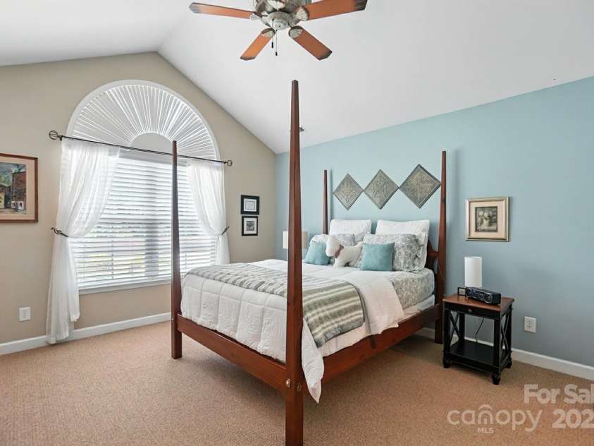 4706 Polo Gate Boulevard, Charlotte, NC 28216.  MLS# CAR4282029, YatesRealty ID 28163. Bedroom 2