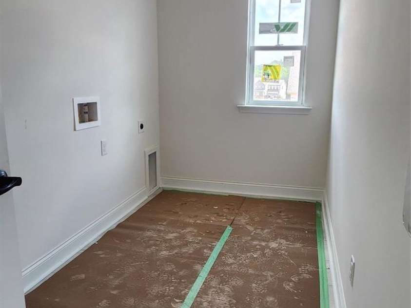 638 Amberjack Place, York, SC 29745.  MLS# CAR4276603, YatesRealty ID 28168. Laundry room on 2nd floor