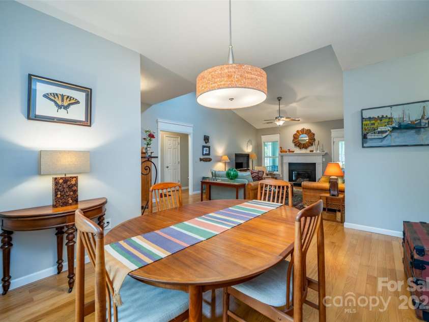 89 Weaver Village Way, Weaverville, NC 28787.  MLS# CAR4278946, YatesRealty ID 28169. Dining Room
