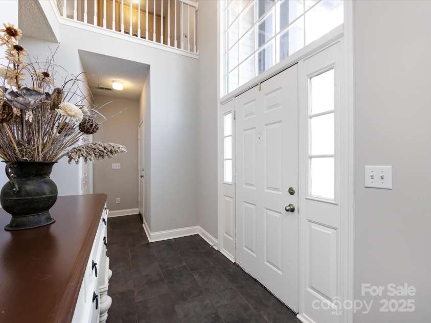 13807 Queenswater Lane, Charlotte, NC 28273.  MLS# CAR4225461, YatesRealty ID 2817. 