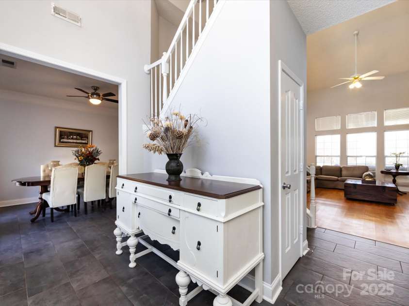13807 Queenswater Lane, Charlotte, NC 28273.  MLS# CAR4225461, YatesRealty ID 2817. 
