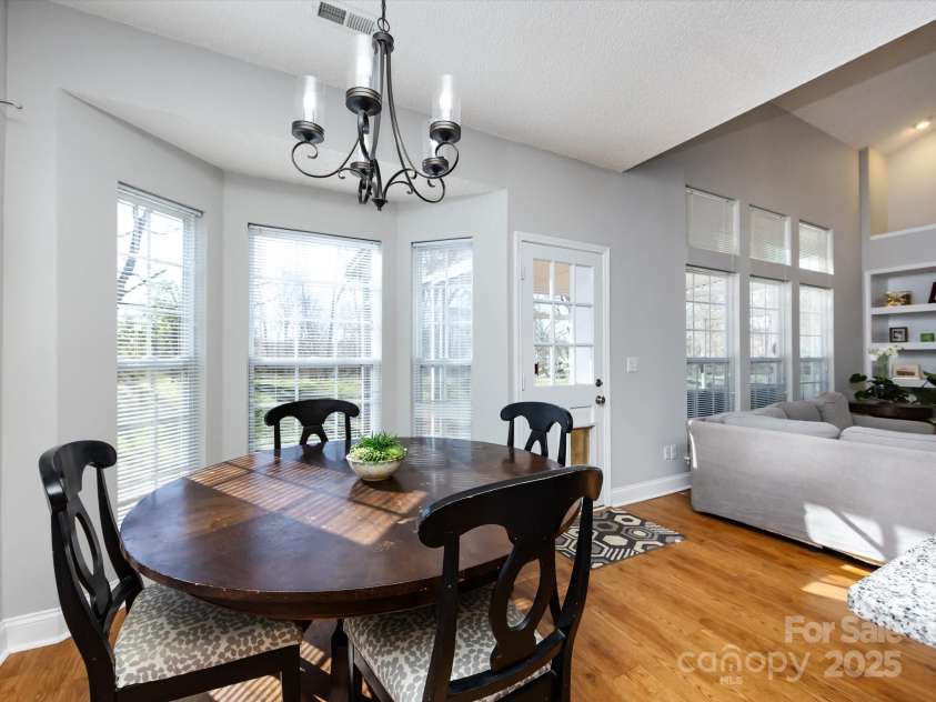 13807 Queenswater Lane, Charlotte, NC 28273.  MLS# CAR4225461, YatesRealty ID 2817. 