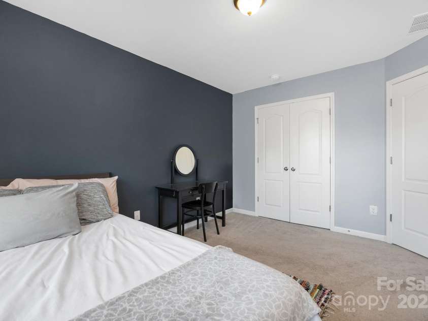 3230 Yarmouth Lane, Gastonia, NC 28056.  MLS# CAR4329114, YatesRealty ID 2817. 