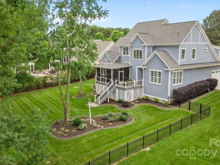 118 Tuscany Trail, Mooresville, NC 28117.  MLS# CAR4261198, YatesRealty ID 28170. 