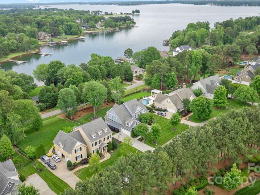 118 Tuscany Trail, Mooresville, NC 28117.  MLS# CAR4261198, YatesRealty ID 28170. 