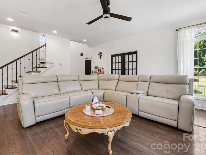 7233 Mcewen Place, Mint Hill, NC 28227.  MLS# CAR4372432, YatesRealty ID 28170. 