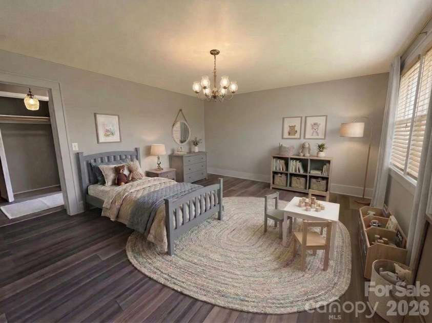 207 Main Street, Maiden, NC 28650.  MLS# CAR4378562, YatesRealty ID 28171. 