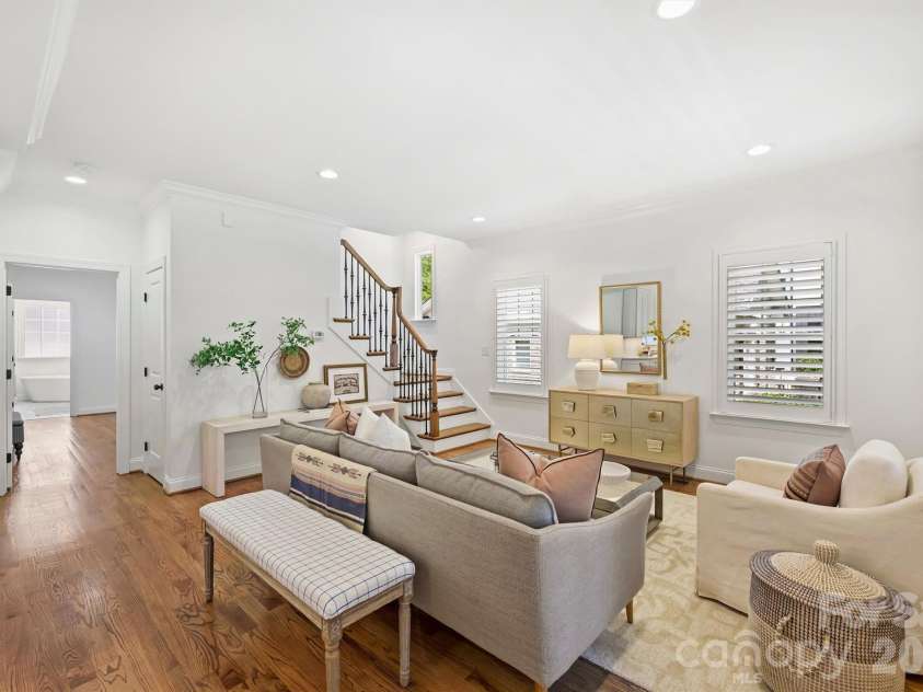 3039 Florida Avenue, Charlotte, NC 28205.  MLS# CAR4378723, YatesRealty ID 28172. 
