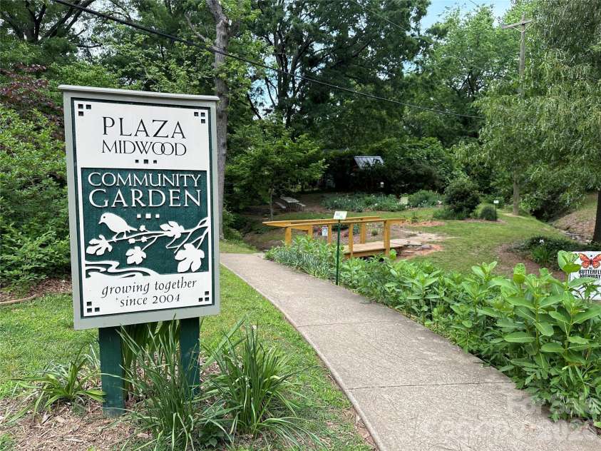 3039 Florida Avenue, Charlotte, NC 28205.  MLS# CAR4378723, YatesRealty ID 28172. 