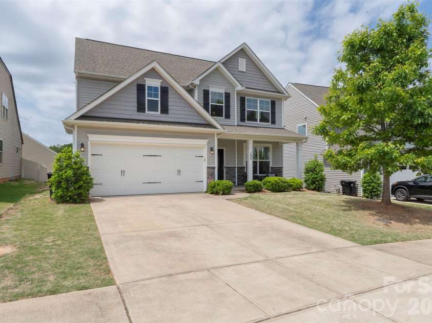 150 Suggs Mill Drive, Mooresville, NC 28115.  MLS# CAR4378151, YatesRealty ID 28173. 