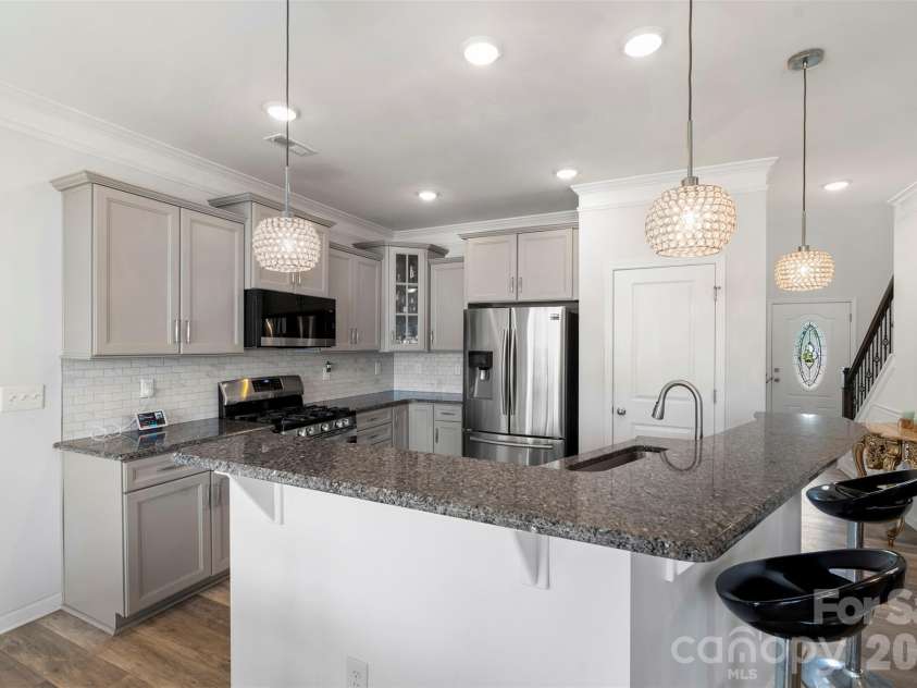 150 Suggs Mill Drive, Mooresville, NC 28115.  MLS# CAR4378151, YatesRealty ID 28173. 