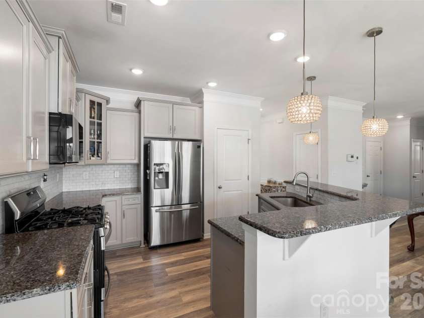 150 Suggs Mill Drive, Mooresville, NC 28115.  MLS# CAR4378151, YatesRealty ID 28173. 