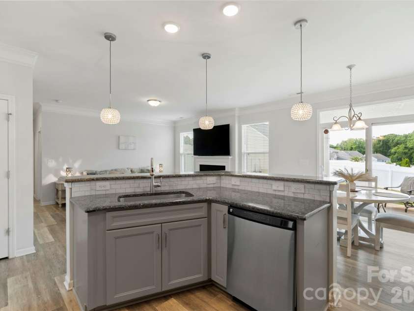 150 Suggs Mill Drive, Mooresville, NC 28115.  MLS# CAR4378151, YatesRealty ID 28173. 