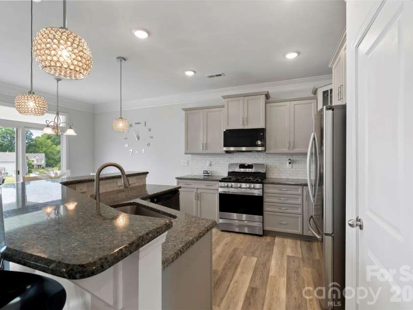 150 Suggs Mill Drive, Mooresville, NC 28115.  MLS# CAR4378151, YatesRealty ID 28173. 