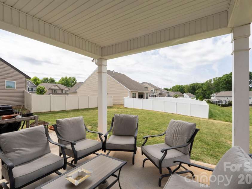 150 Suggs Mill Drive, Mooresville, NC 28115.  MLS# CAR4378151, YatesRealty ID 28173. 