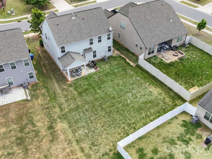 150 Suggs Mill Drive, Mooresville, NC 28115.  MLS# CAR4378151, YatesRealty ID 28173. 