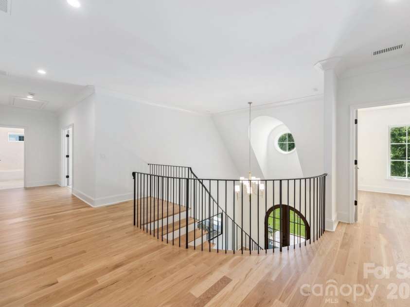 227 Hargett Court, Charlotte, NC 28211.  MLS# CAR4371960, YatesRealty ID 28174. Upper level