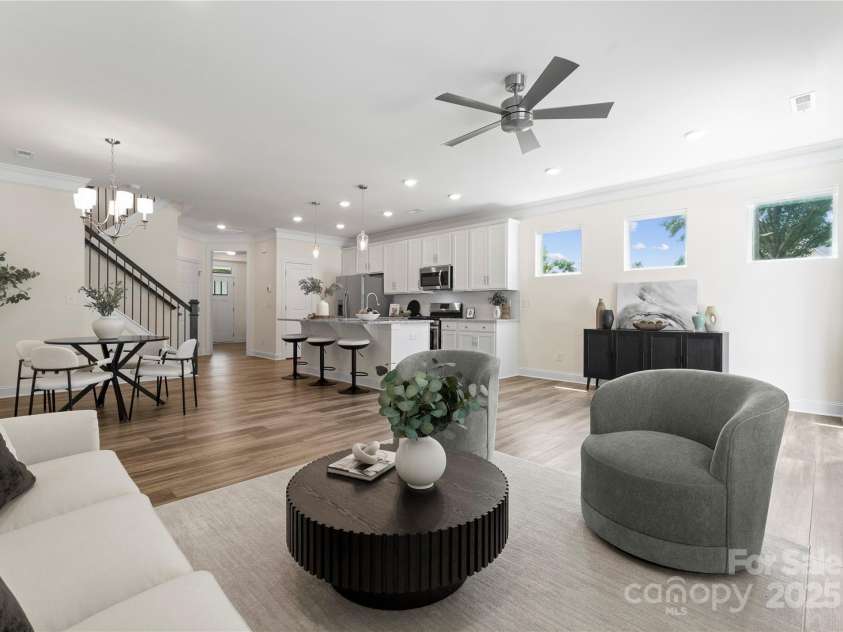 1022 Moffatt Lane, Matthews, NC 28105.  MLS# CAR4275398, YatesRealty ID 28175. 