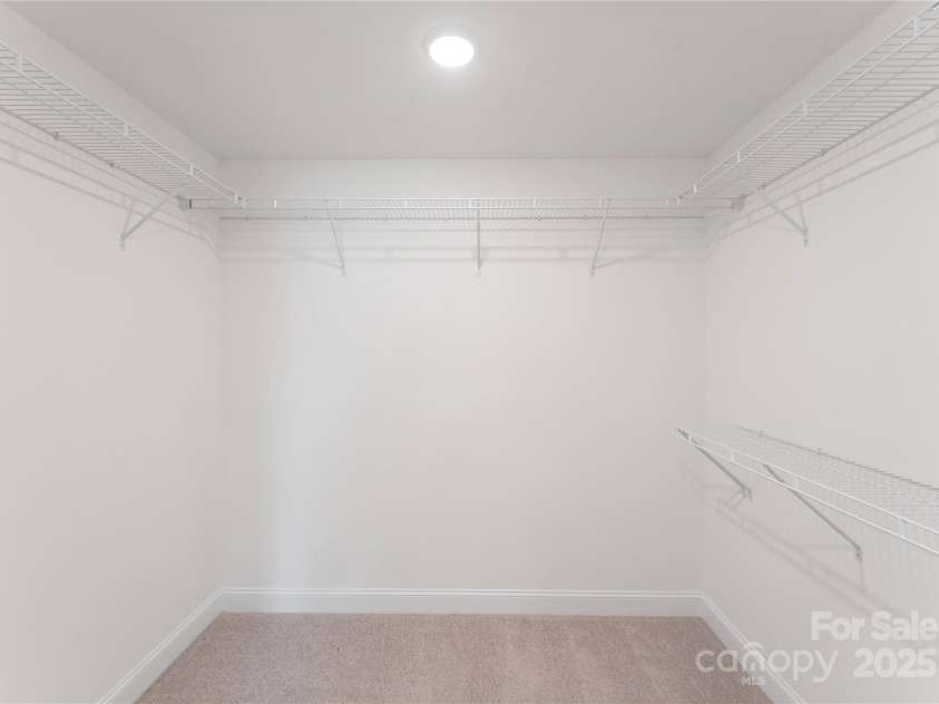 1022 Moffatt Lane, Matthews, NC 28105.  MLS# CAR4275398, YatesRealty ID 28175. Primary Bedroom Closet