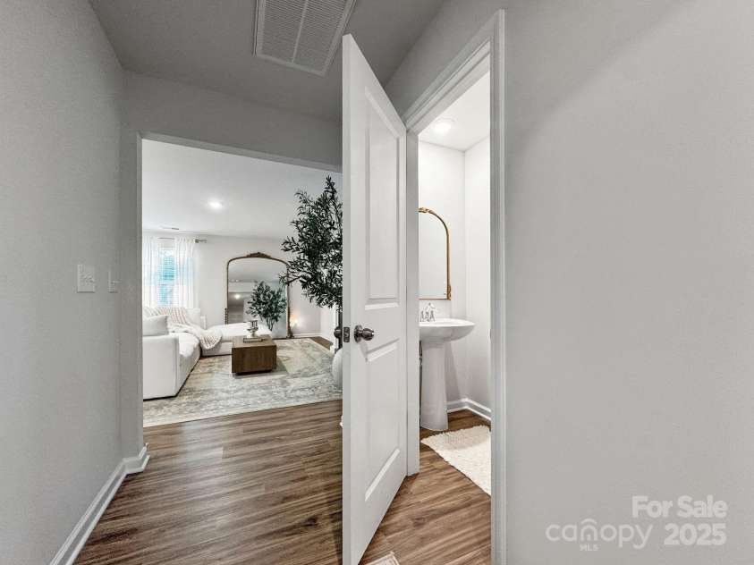 2807 Oldfield Drive, Monroe, NC 28110.  MLS# CAR4280813, YatesRealty ID 28176. Hallway