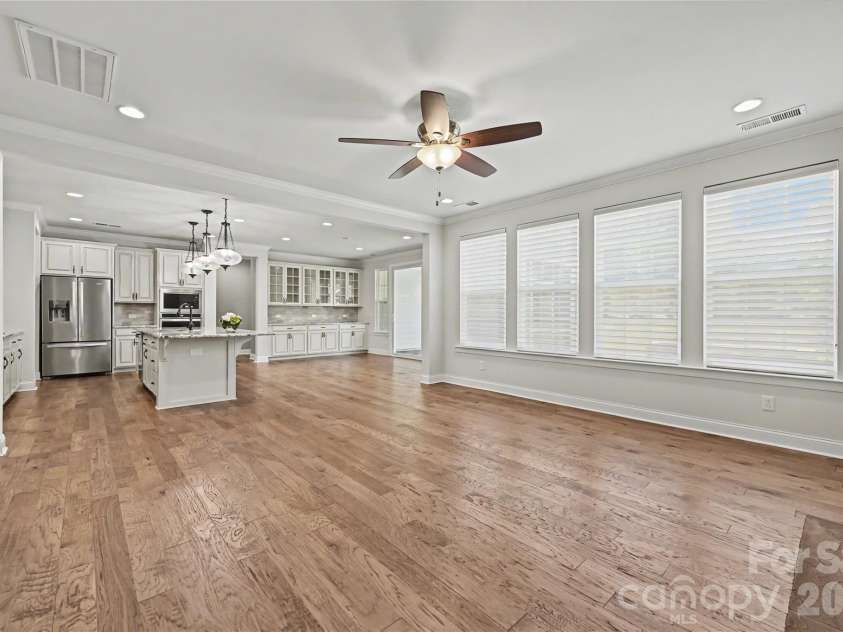 17306 Saranita Lane, Charlotte, NC 28278.  MLS# CAR4381887, YatesRealty ID 28179. 