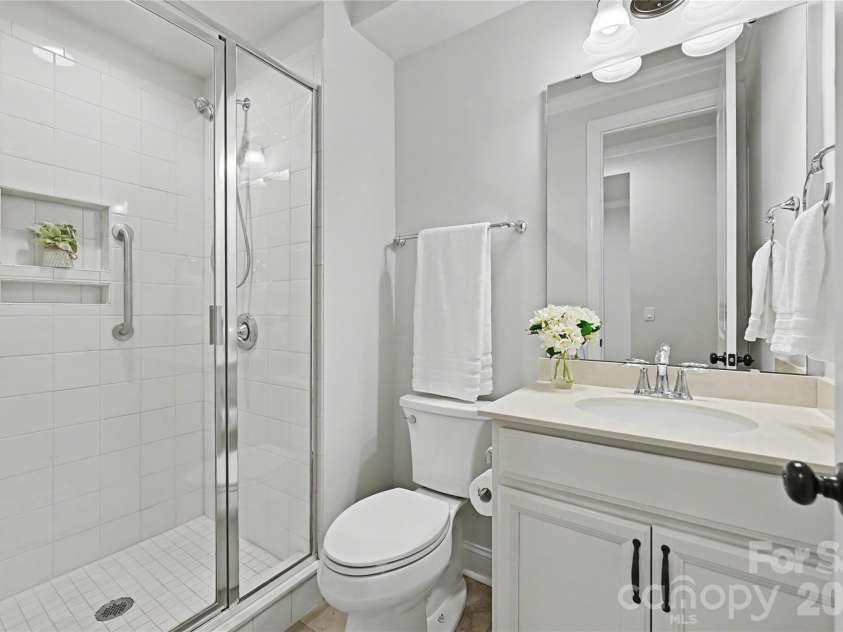 17306 Saranita Lane, Charlotte, NC 28278.  MLS# CAR4381887, YatesRealty ID 28179. 