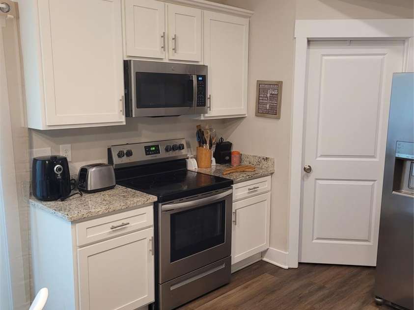 1025 Old Charlotte Road, Statesville, NC 28677.  MLS# CAR4195090, YatesRealty ID 2818. 