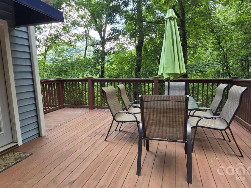 607 Rocky Top Trail, Barnardsville, NC 28709.  MLS# CAR4297170, YatesRealty ID 2818. 