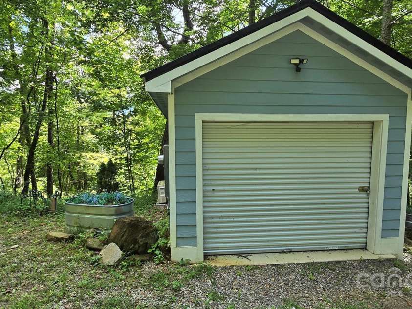 607 Rocky Top Trail, Barnardsville, NC 28709.  MLS# CAR4297170, YatesRealty ID 2818. 