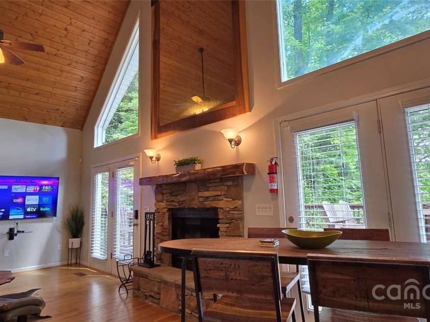 607 Rocky Top Trail, Barnardsville, NC 28709.  MLS# CAR4297170, YatesRealty ID 2818. 