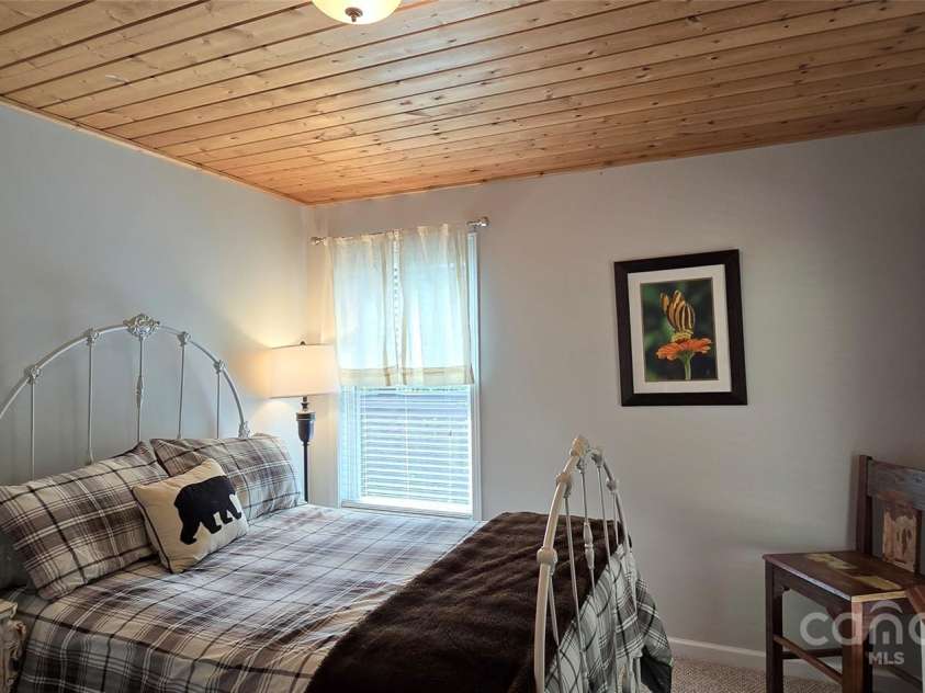 607 Rocky Top Trail, Barnardsville, NC 28709.  MLS# CAR4297170, YatesRealty ID 2818. 