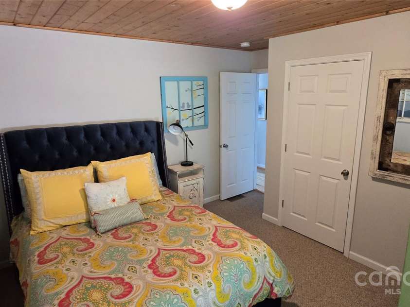 607 Rocky Top Trail, Barnardsville, NC 28709.  MLS# CAR4297170, YatesRealty ID 2818. 
