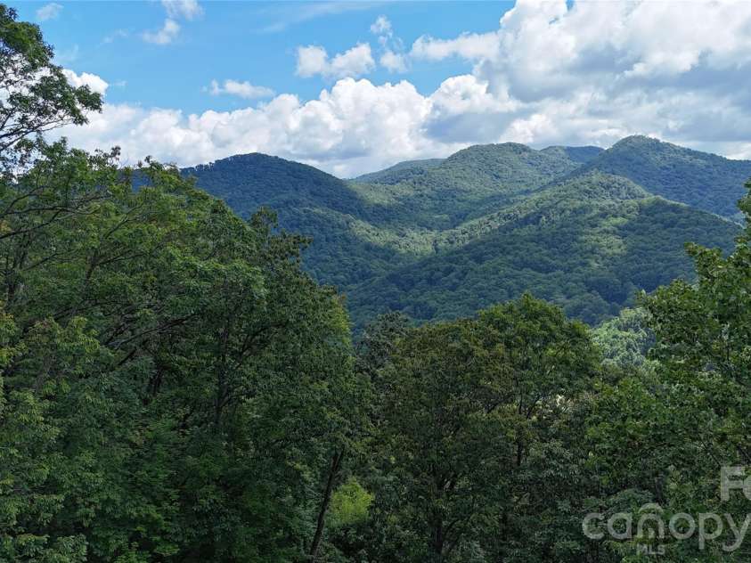 607 Rocky Top Trail, Barnardsville, NC 28709.  MLS# CAR4297170, YatesRealty ID 2818. 
