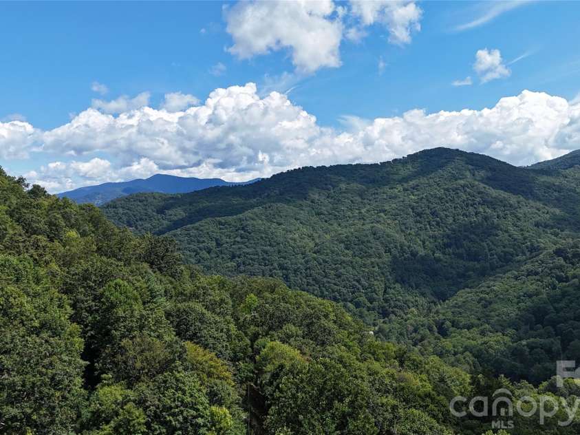 607 Rocky Top Trail, Barnardsville, NC 28709.  MLS# CAR4297170, YatesRealty ID 2818. 