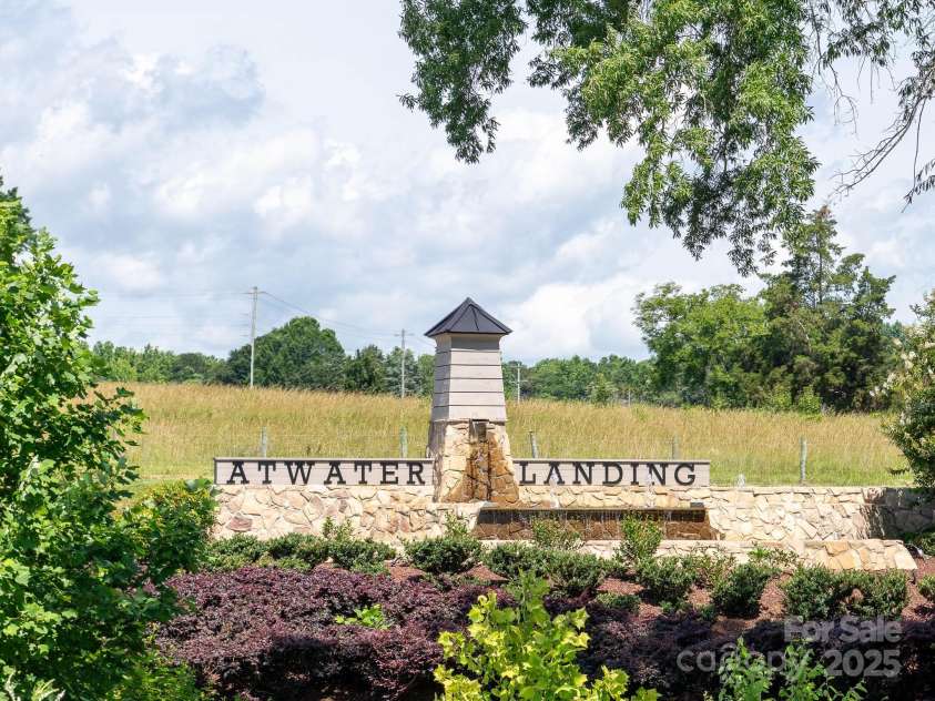 170 Atwater Landing Drive, Mooresville, NC 28117.  MLS# CAR4249384, YatesRealty ID 28180. 