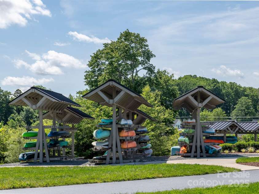 170 Atwater Landing Drive, Mooresville, NC 28117.  MLS# CAR4321986, YatesRealty ID 28180. 