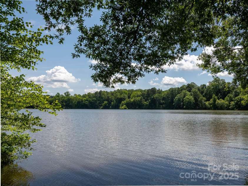170 Atwater Landing Drive, Mooresville, NC 28117.  MLS# CAR4321986, YatesRealty ID 28180. 