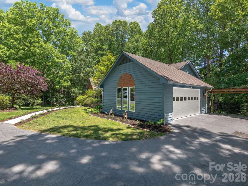 3942 Laurel Park Highway, Laurel Park, NC 28739.  MLS# CAR4382125, YatesRealty ID 28181. 