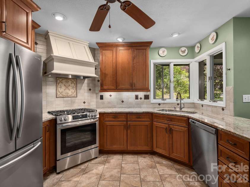 3942 Laurel Park Highway, Laurel Park, NC 28739.  MLS# CAR4382125, YatesRealty ID 28181. 