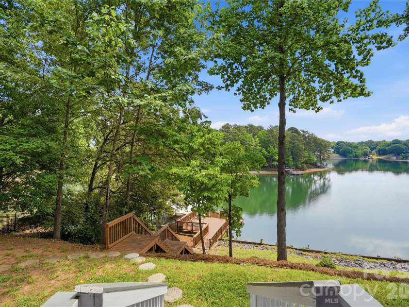 1113 Palmyra Drive, Tega Cay, SC 29708.  MLS# CAR4379735, YatesRealty ID 28182. 