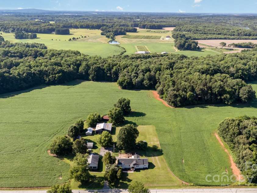 4710 Mooresville Road, Salisbury, NC 28147.  MLS# CAR4278299, YatesRealty ID 28184. 