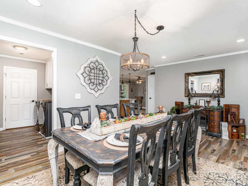 4710 Mooresville Road, Salisbury, NC 28147.  MLS# CAR4278299, YatesRealty ID 28184. 