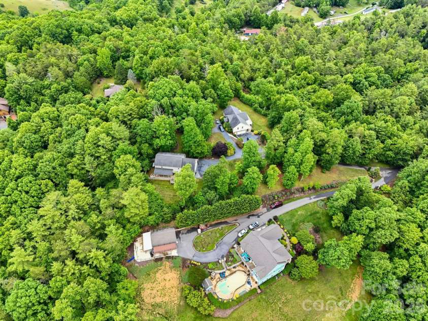 65 Buckle Ridge, Weaverville, NC 28787.  MLS# CAR4383758, YatesRealty ID 28184. Private lot without being isolated.