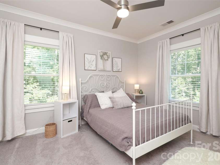 10105 Greenwood Court, Charlotte, NC 28215.  MLS# CAR4385864, YatesRealty ID 28186. 